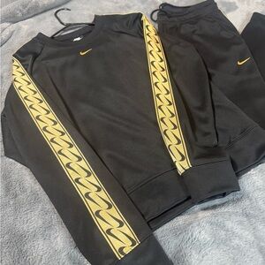 Nike Black and Gold Athletic Set
